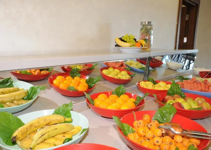 Sunrise 4* Μαρμαρίς